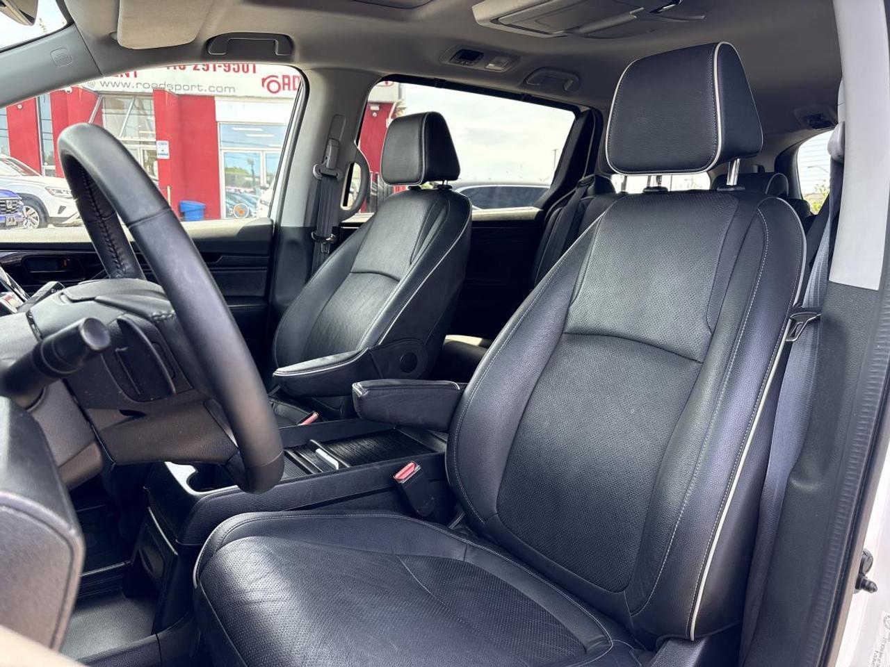 2023 Honda Odyssey Touring Fully Loaded Top Trim Photo