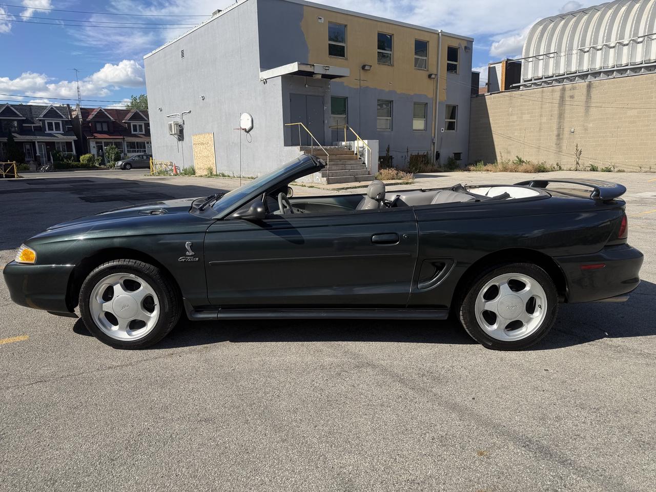 1998 Ford Mustang 2dr Convertible GT !!! AUTOMATIC !!! CERTIFIED !!! Photo