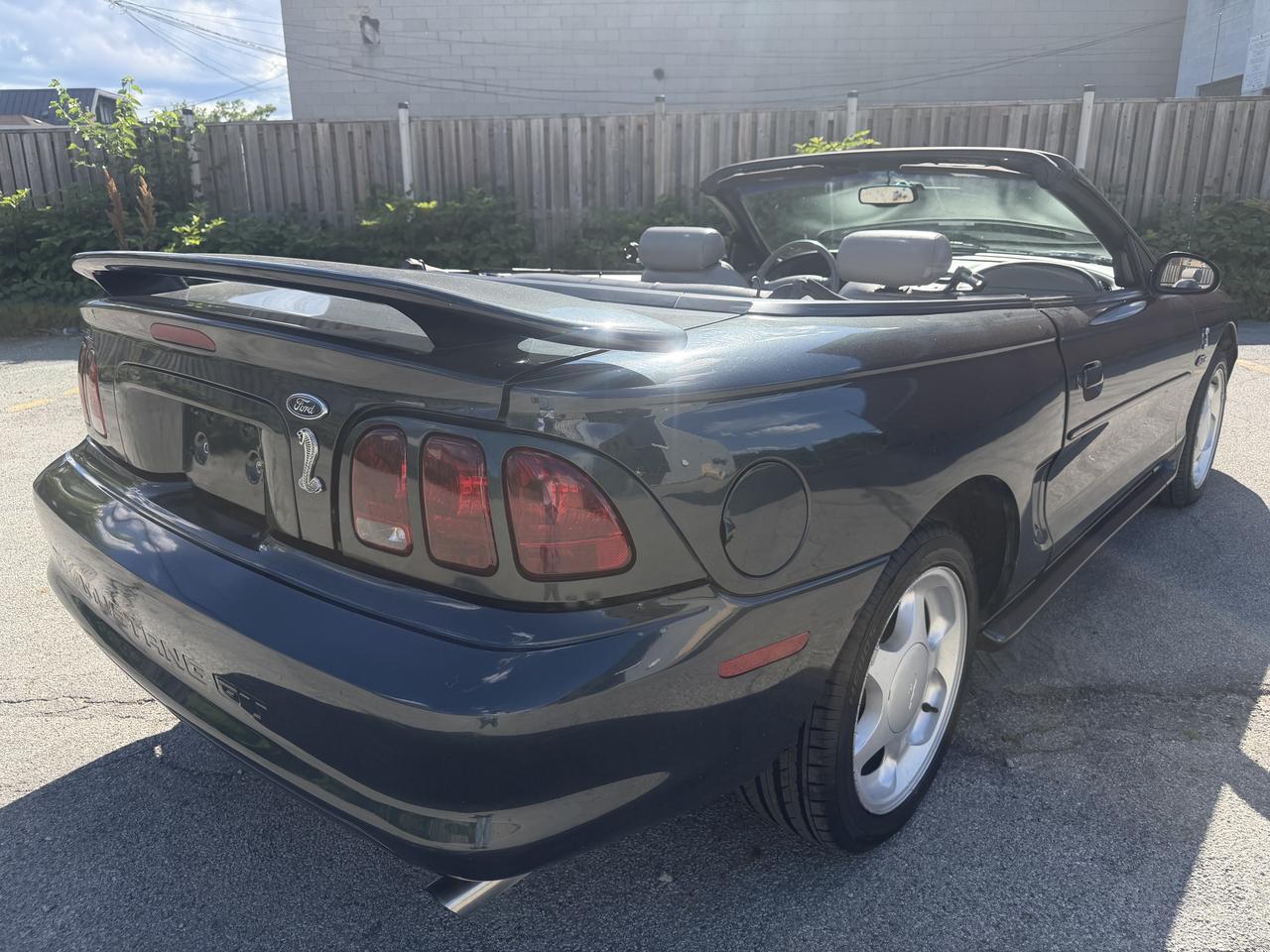 1998 Ford Mustang 2dr Convertible GT !!! AUTOMATIC !!! CERTIFIED !!! Photo