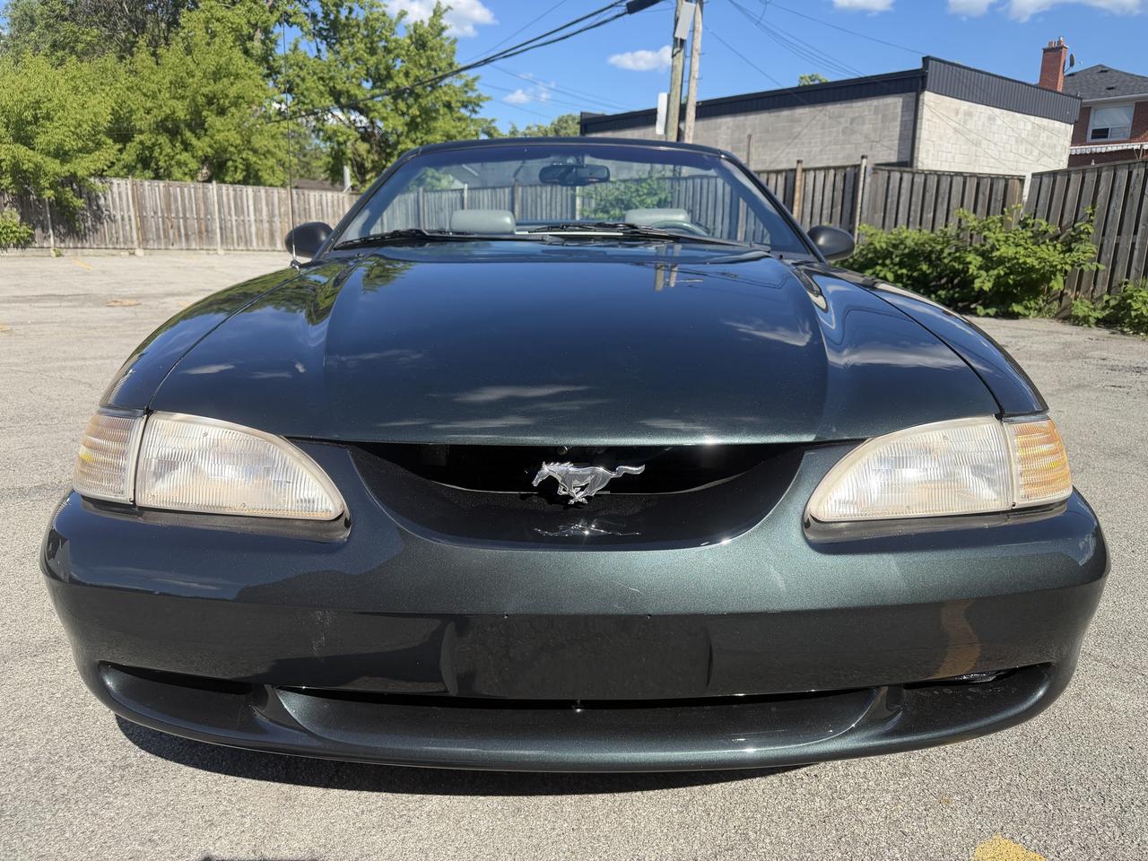 1998 Ford Mustang 2dr Convertible GT !!! AUTOMATIC !!! CERTIFIED !!! Photo