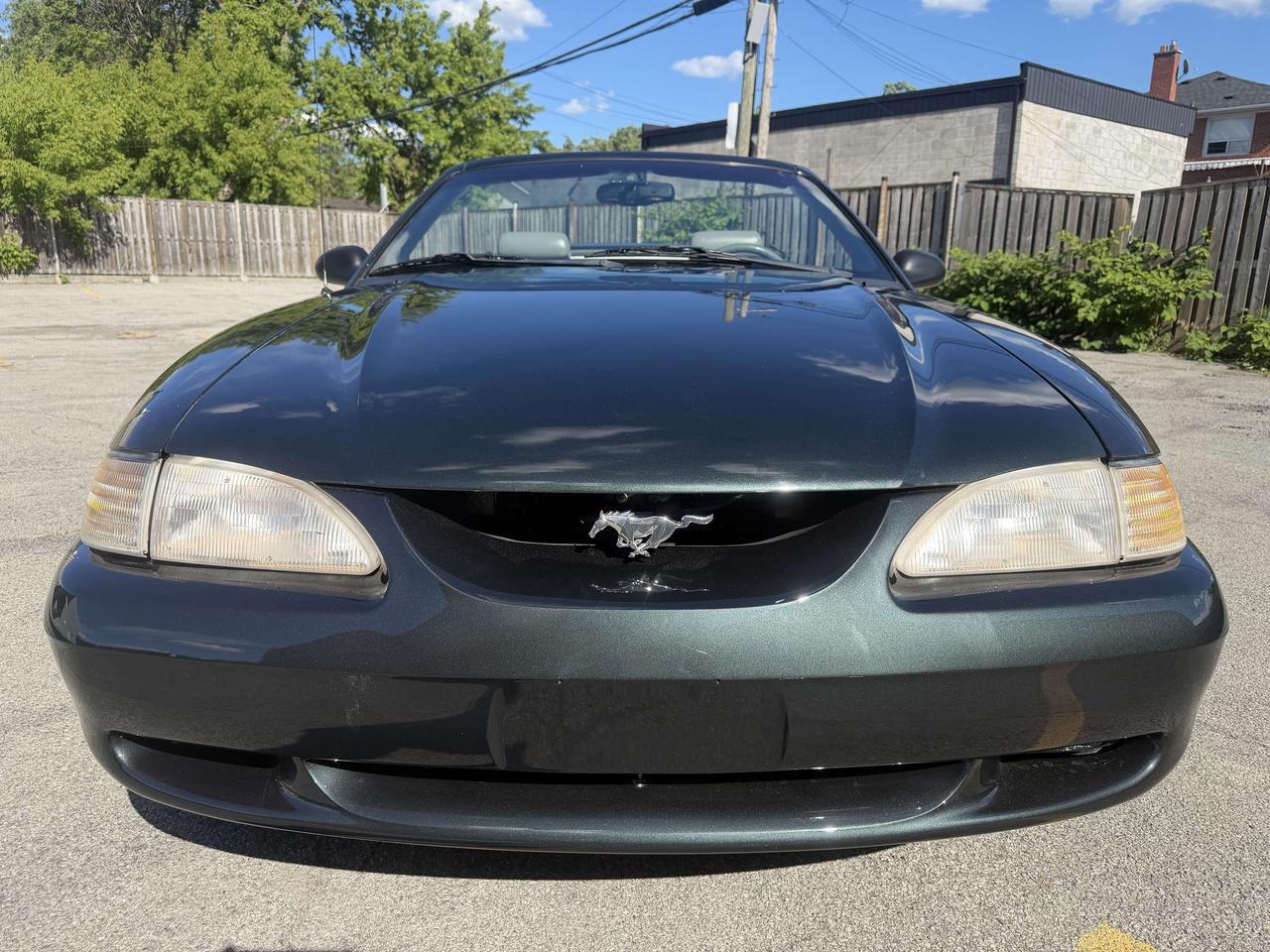 1998 Ford Mustang 2dr Convertible GT !!! AUTOMATIC !!! CERTIFIED !!! Photo