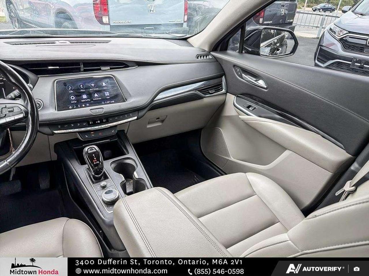 2020 Cadillac XT4 AWD 4dr Luxury Photo