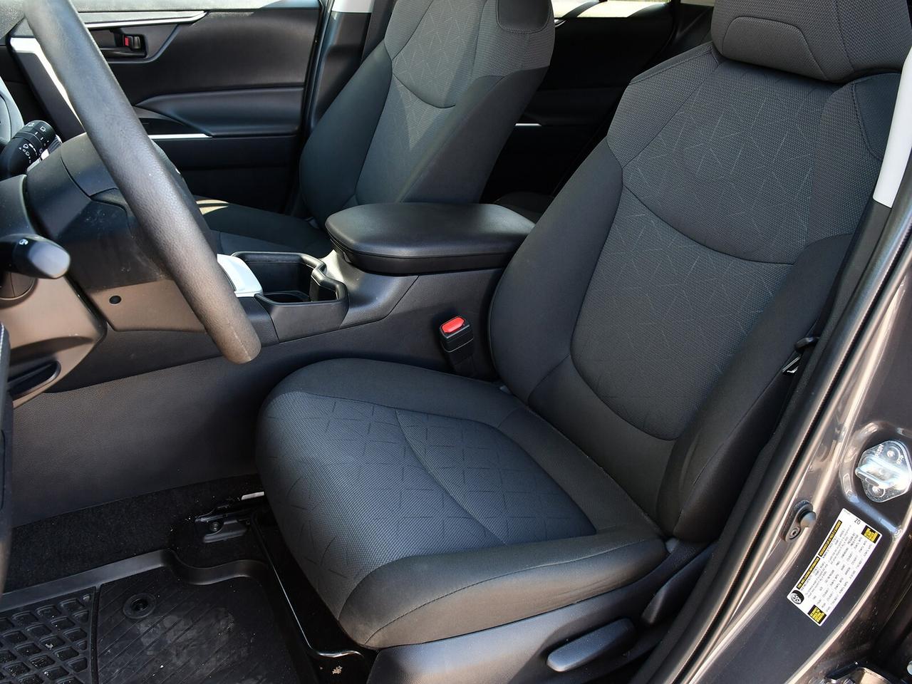 2024 Toyota RAV4 Hybrid HYBRID   RELIABLE   FUEL SAVINGS Photo