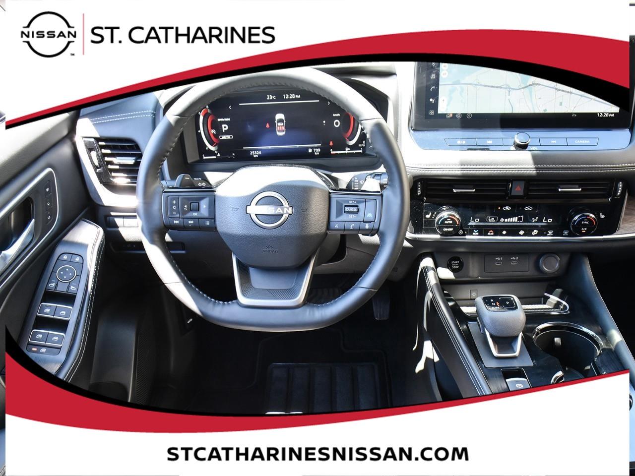 2025 Nissan Rogue Platinum Photo
