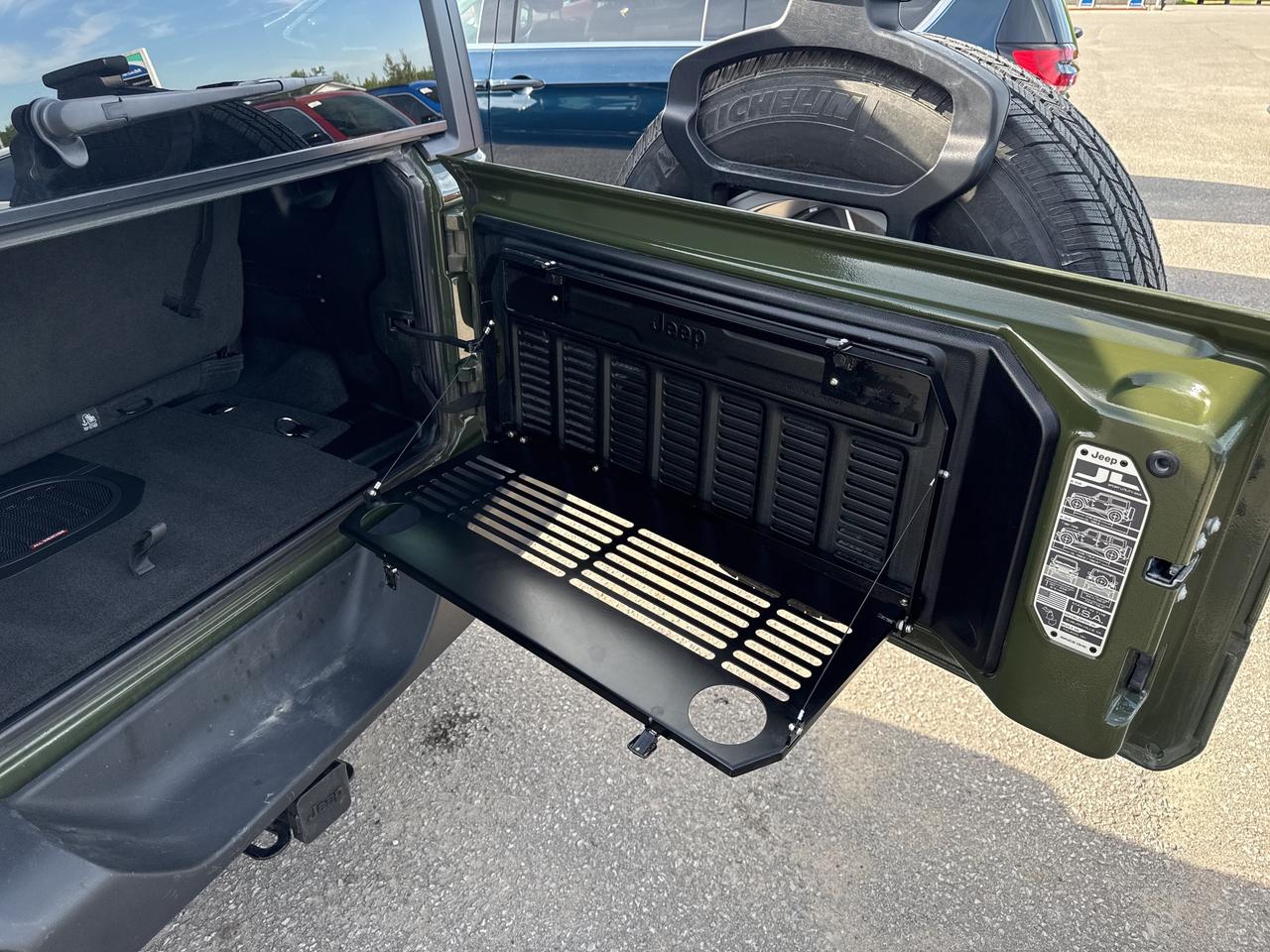 2022 Jeep Wrangler Sport S Photo