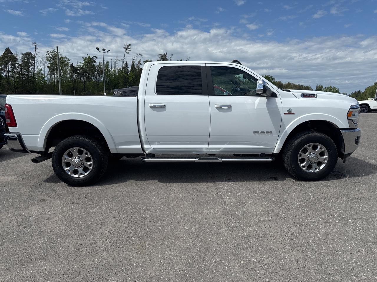 2021 RAM 2500 Laramie - tow pkg - sunroof Photo