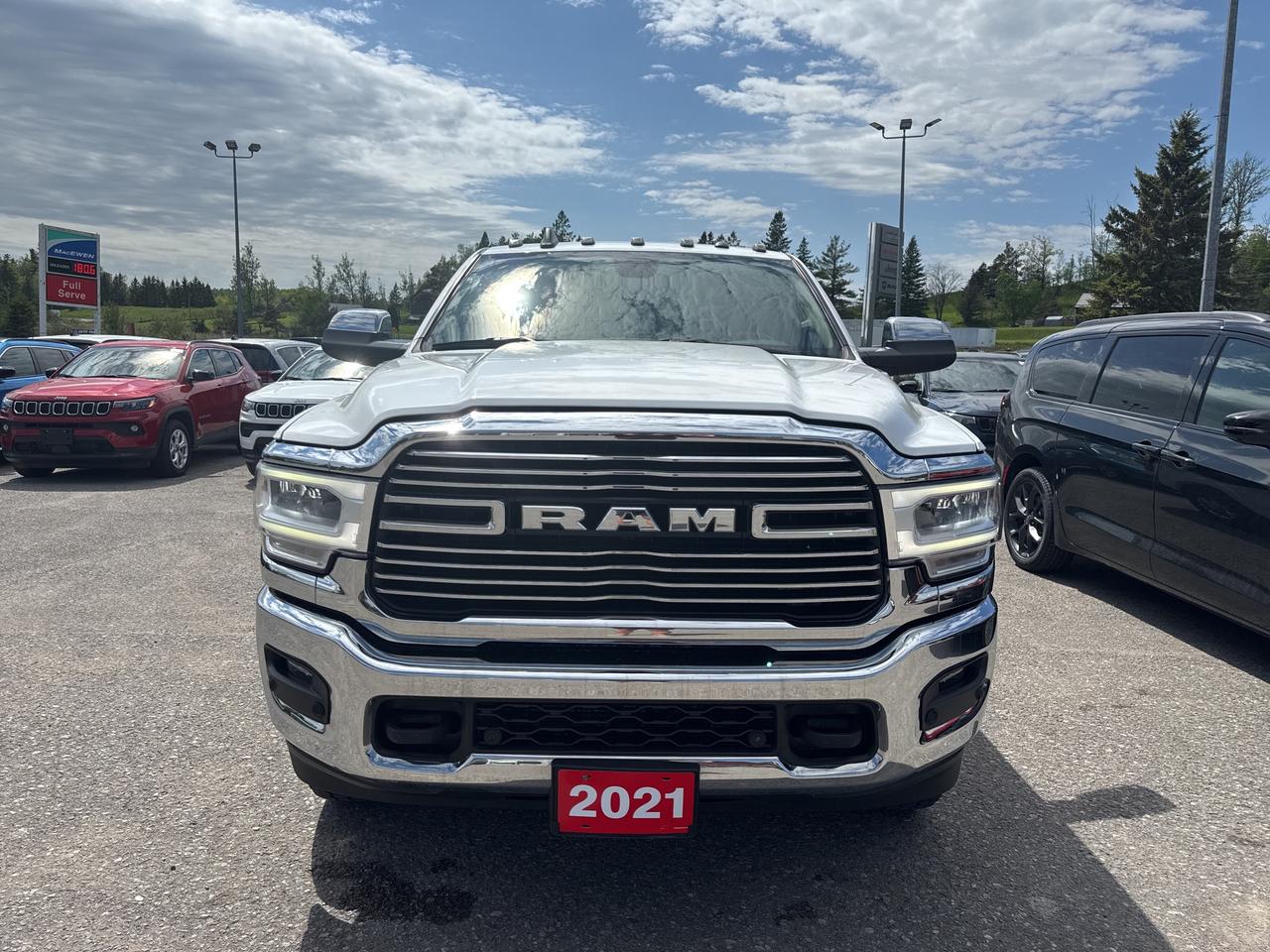 2021 RAM 2500 Laramie - tow pkg - sunroof Photo