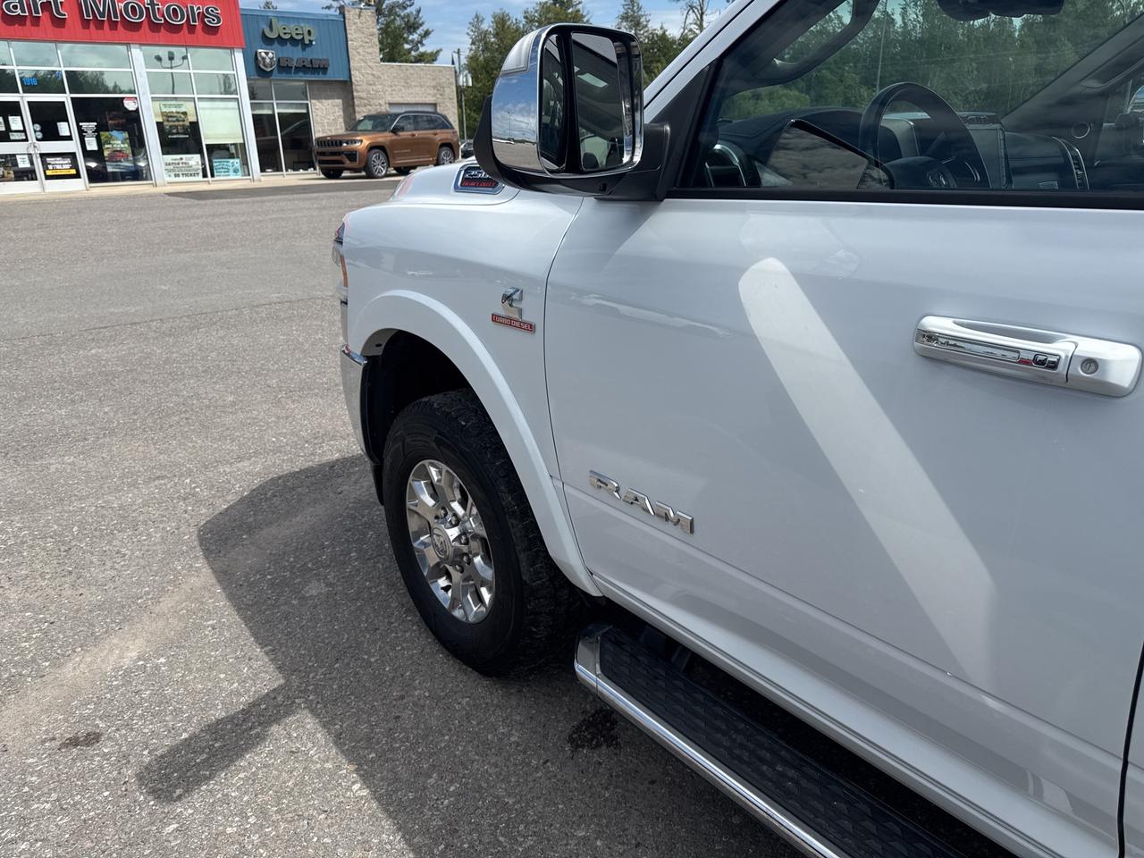 2021 RAM 2500 Laramie - tow pkg - sunroof Photo