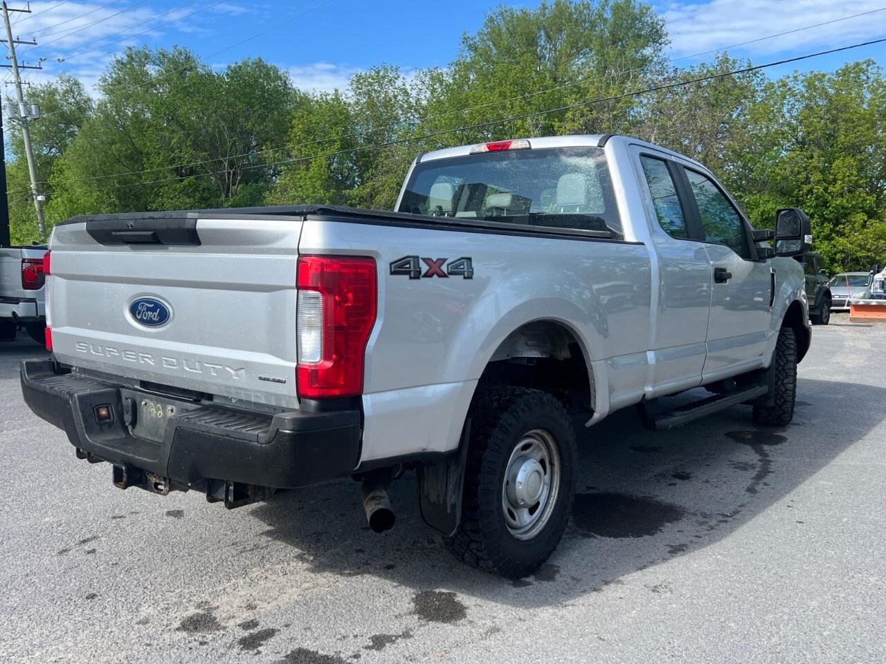 2019 Ford F-250 XL   TOW PKG   BRAKE CONTROLLER   SAFTIED Photo