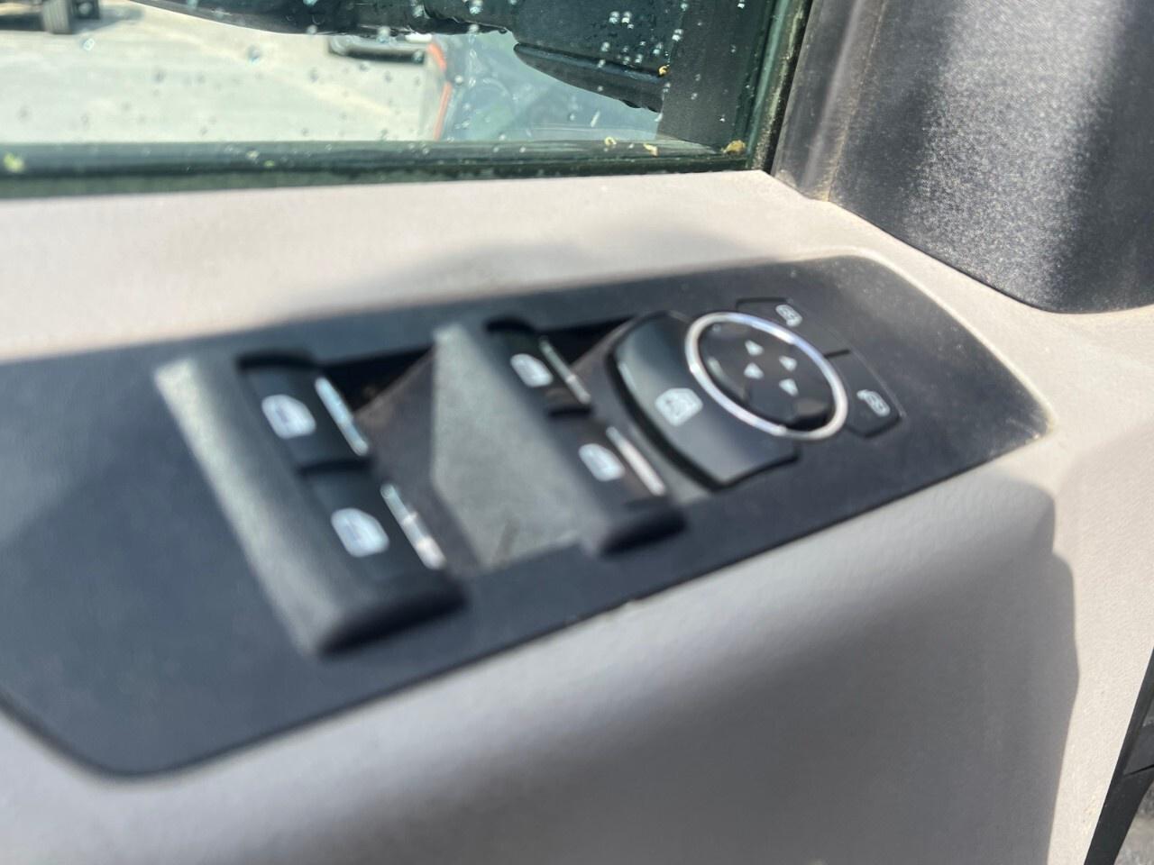 2019 Ford F-250 XL   TOW PKG   BRAKE CONTROLLER   SAFTIED Photo