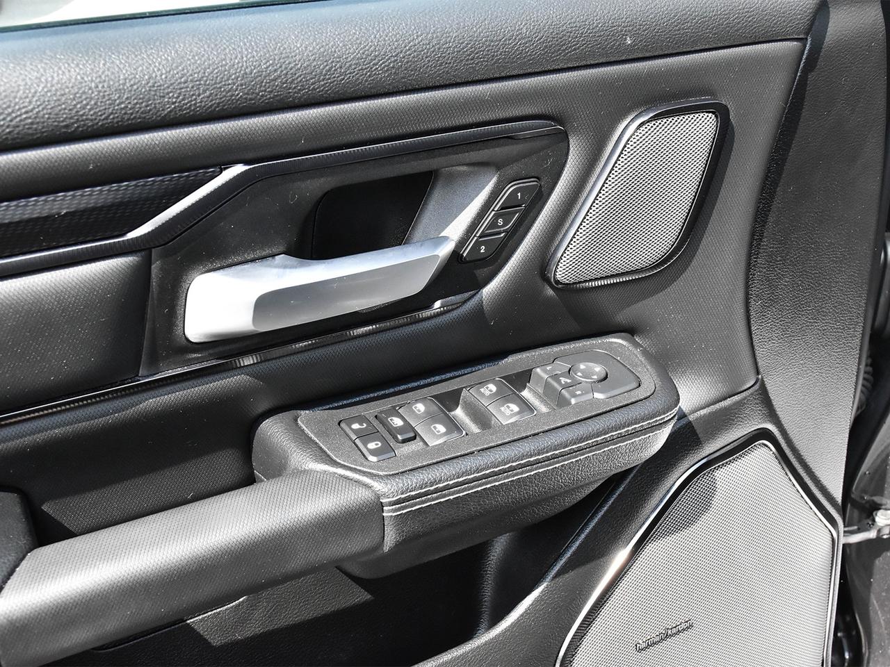 2025 RAM 1500 SPORT Photo