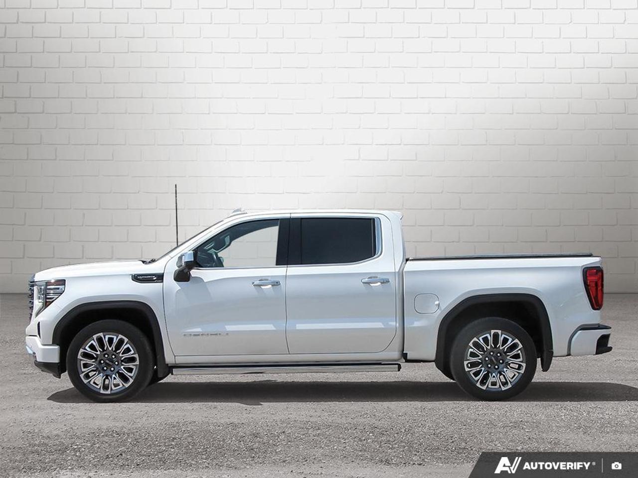 2024 GMC Sierra 1500 Crew Cab Short Box 4-Wheel Drive Denali Ultimate Photo5