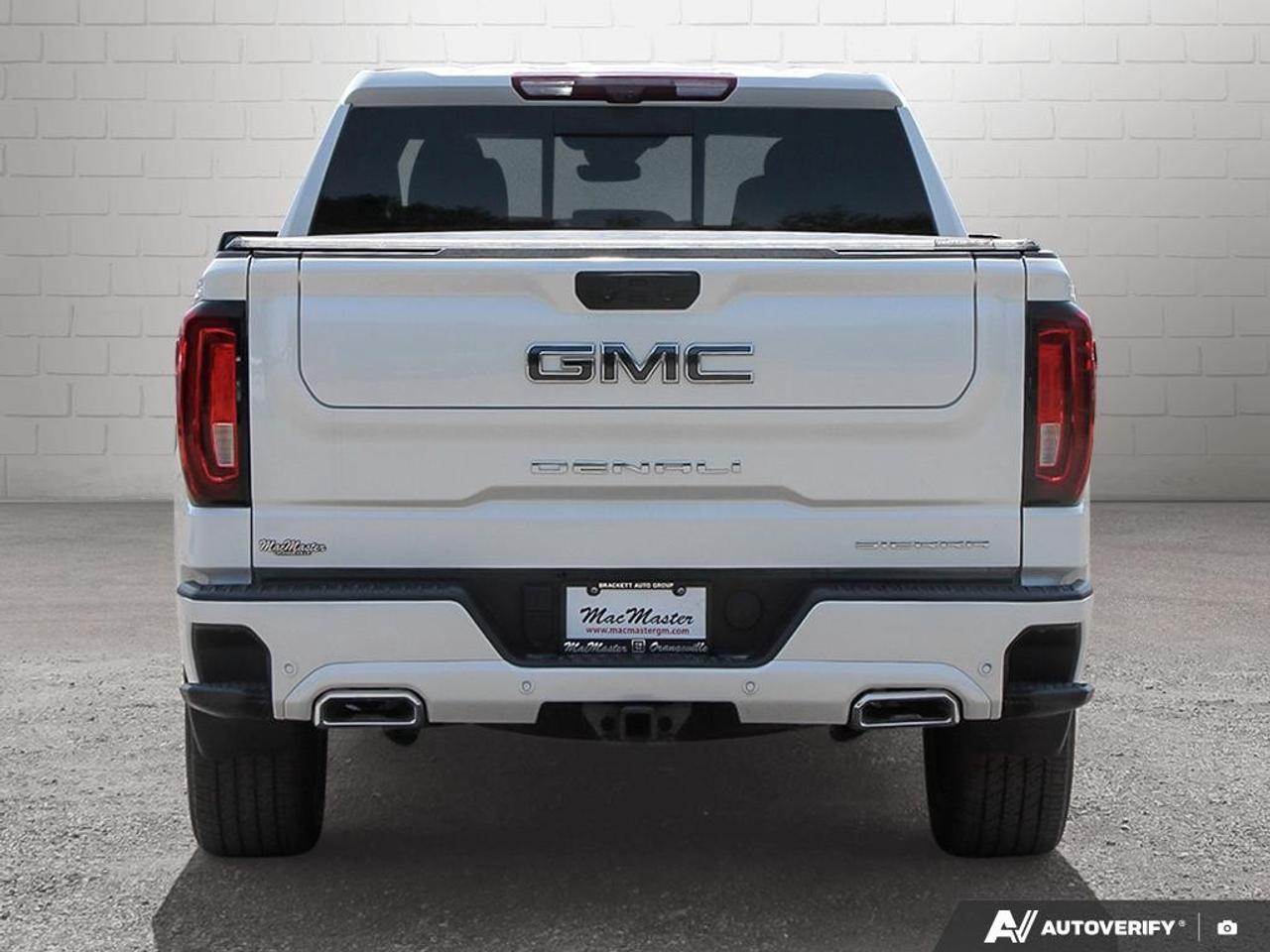 2024 GMC Sierra 1500 Crew Cab Short Box 4-Wheel Drive Denali Ultimate Photo