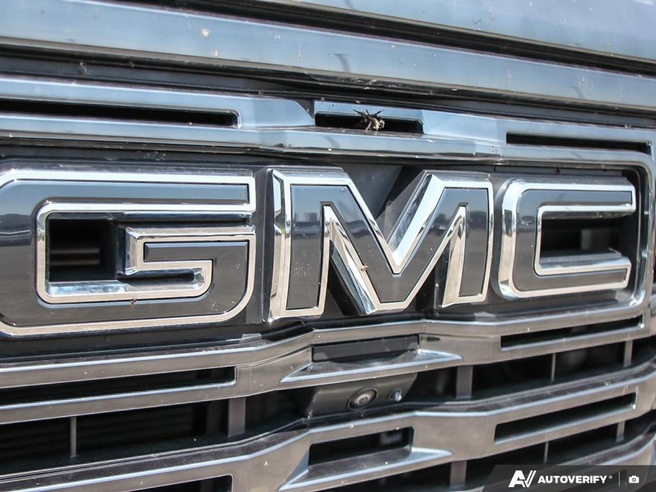 2024 GMC Sierra 1500 Crew Cab Short Box 4-Wheel Drive Denali Ultimate Photo