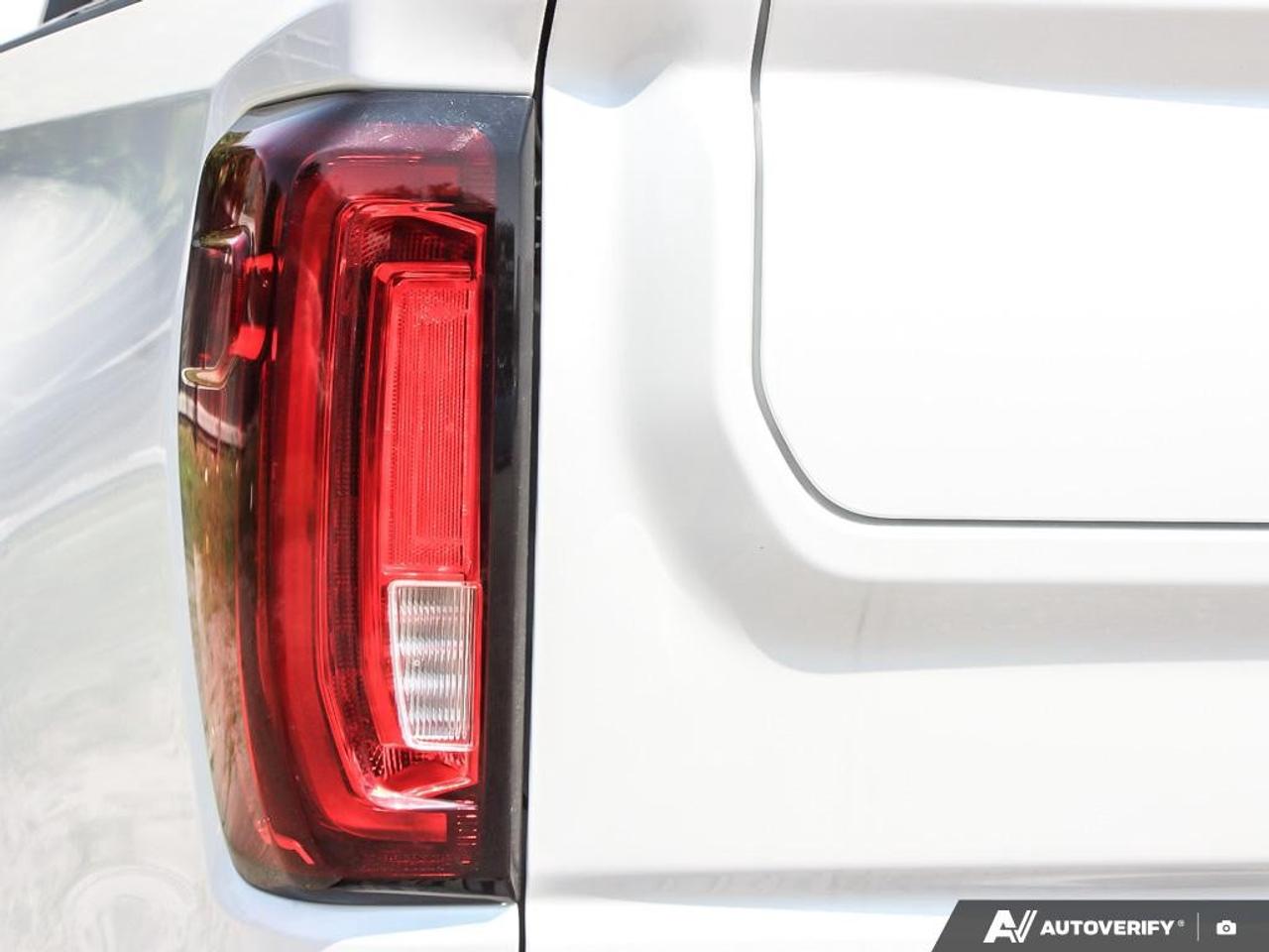 2024 GMC Sierra 1500 Crew Cab Short Box 4-Wheel Drive Denali Ultimate Photo