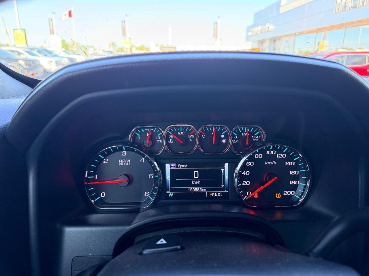 2018 GMC Sierra 1500 4WD CREW CAB SHORT BOX SLT Photo