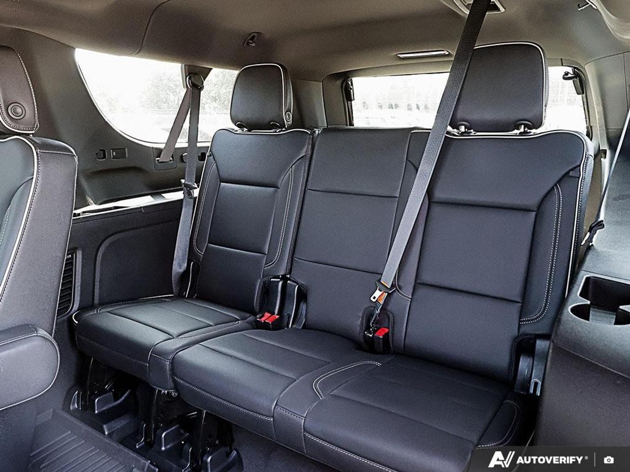 2023 GMC Yukon XL 4WD 4dr SLT Photo