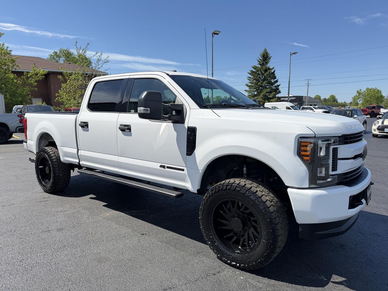 2019 Ford F-250 XLT LEVEL/WHEEL/TIRE/LEATHER PKG!! Photo