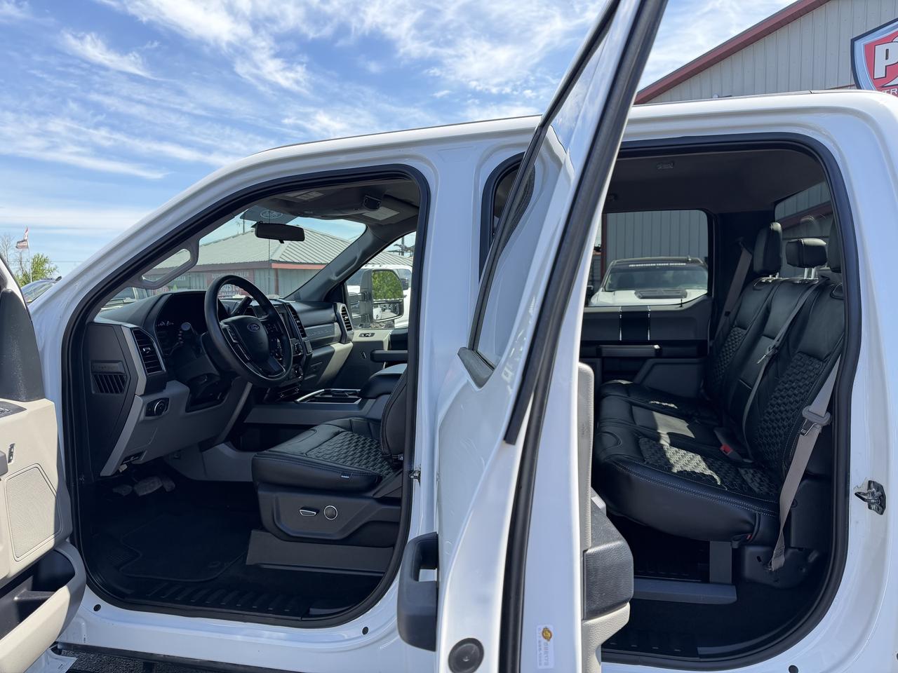 2019 Ford F-250 XLT LEVEL/WHEEL/TIRE/LEATHER PKG!! Photo