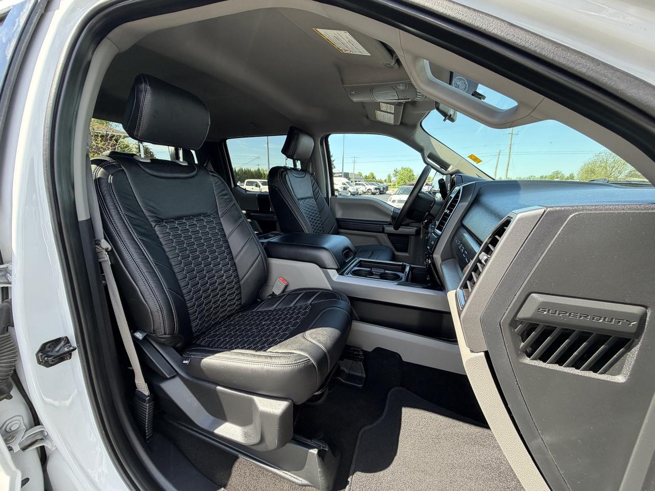 2019 Ford F-250 XLT LEVEL/WHEEL/TIRE/LEATHER PKG!! Photo