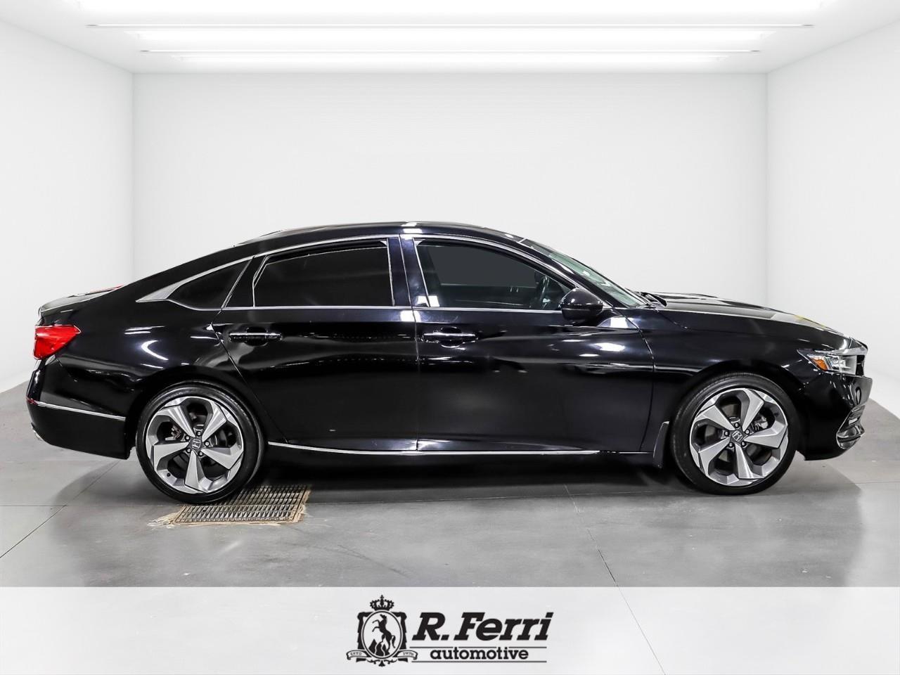 2020 Honda Accord Touring 1.5T 4dr Sedan Photo