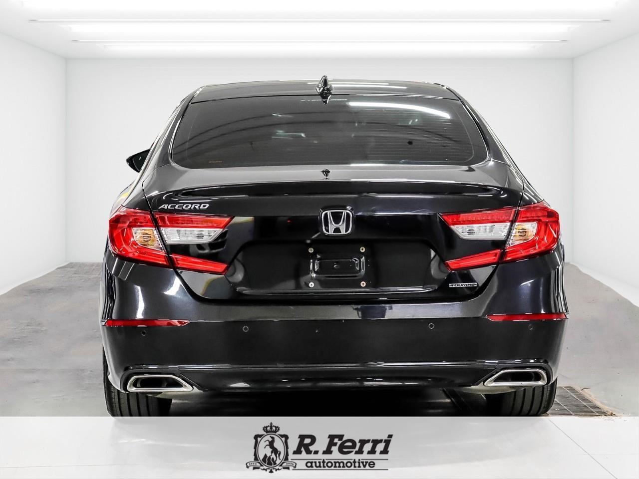 2020 Honda Accord Touring 1.5T 4dr Sedan Photo