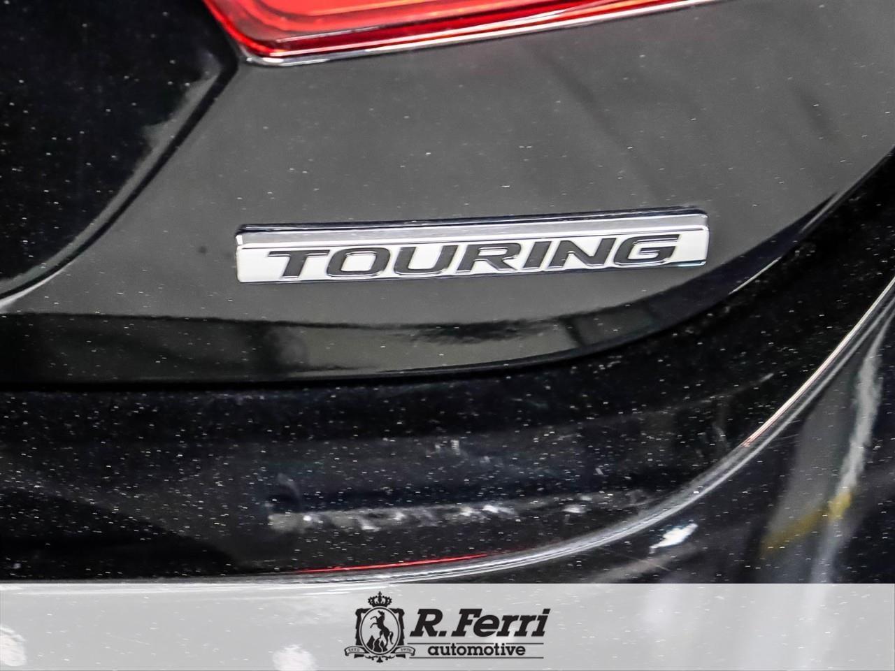 2020 Honda Accord Touring 1.5T 4dr Sedan Photo