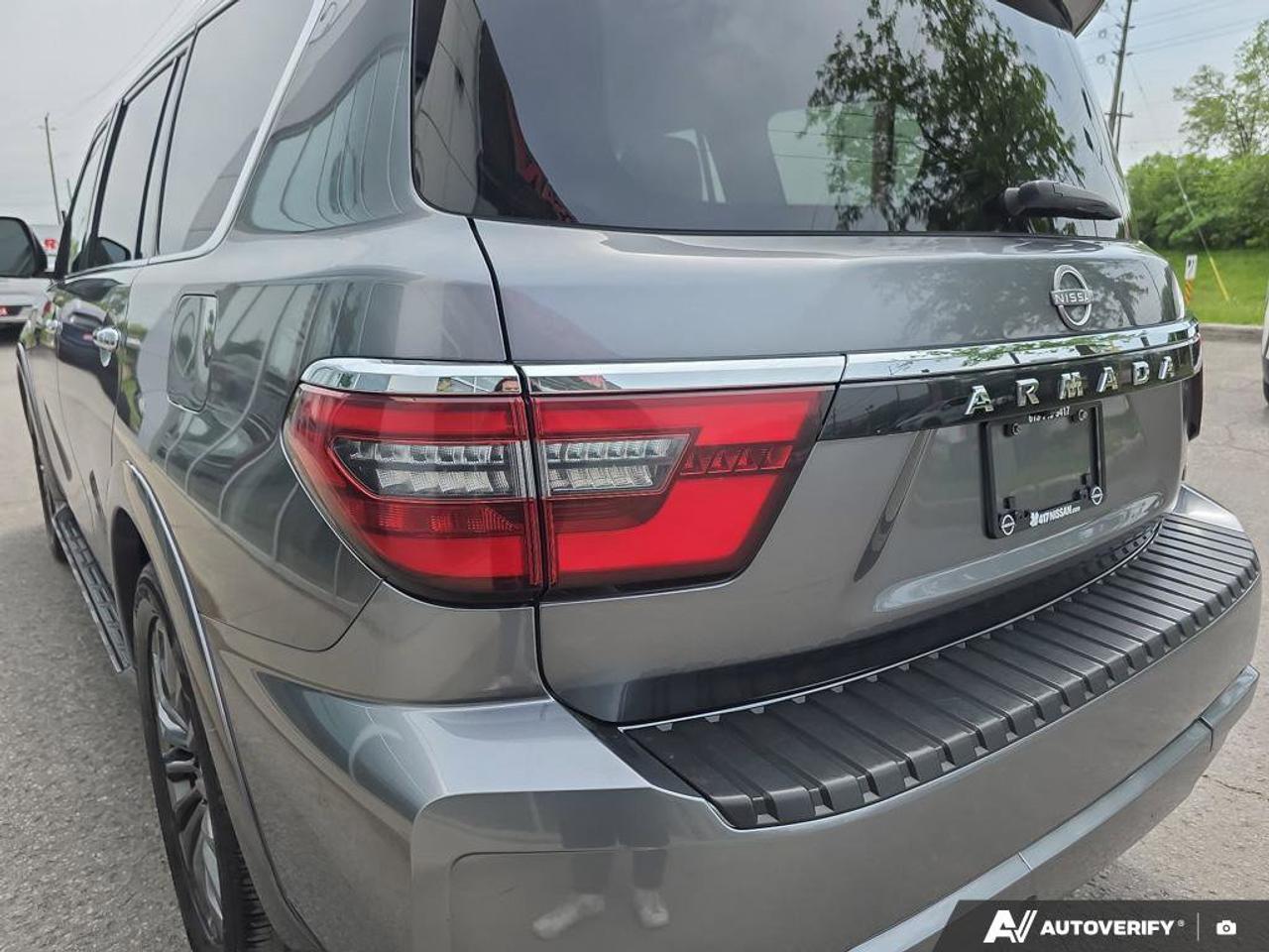 2023 Nissan Armada Platinum Photo