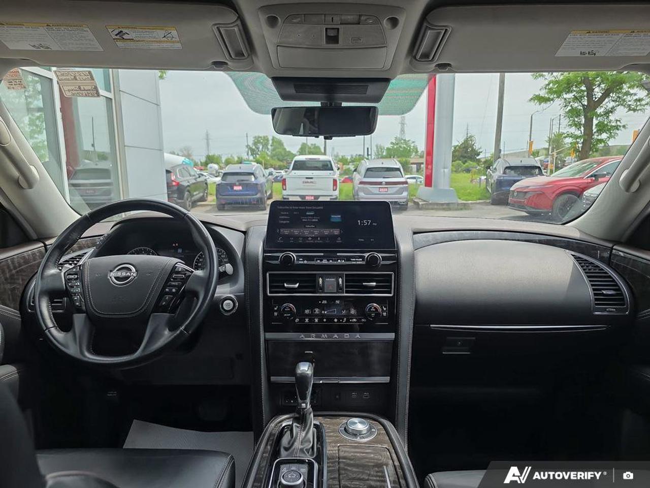 2023 Nissan Armada Platinum Photo