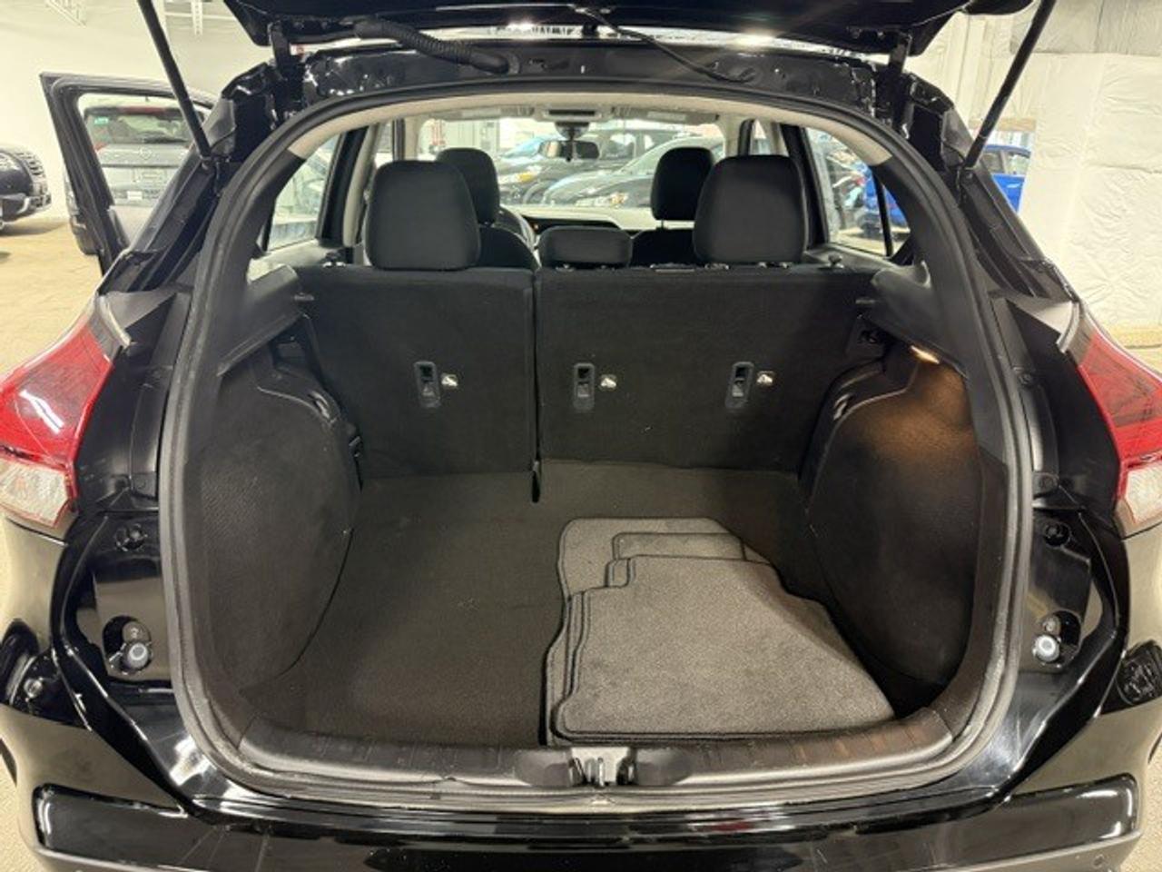 2024 Nissan Kicks S 4dr Front-Wheel Drive Photo