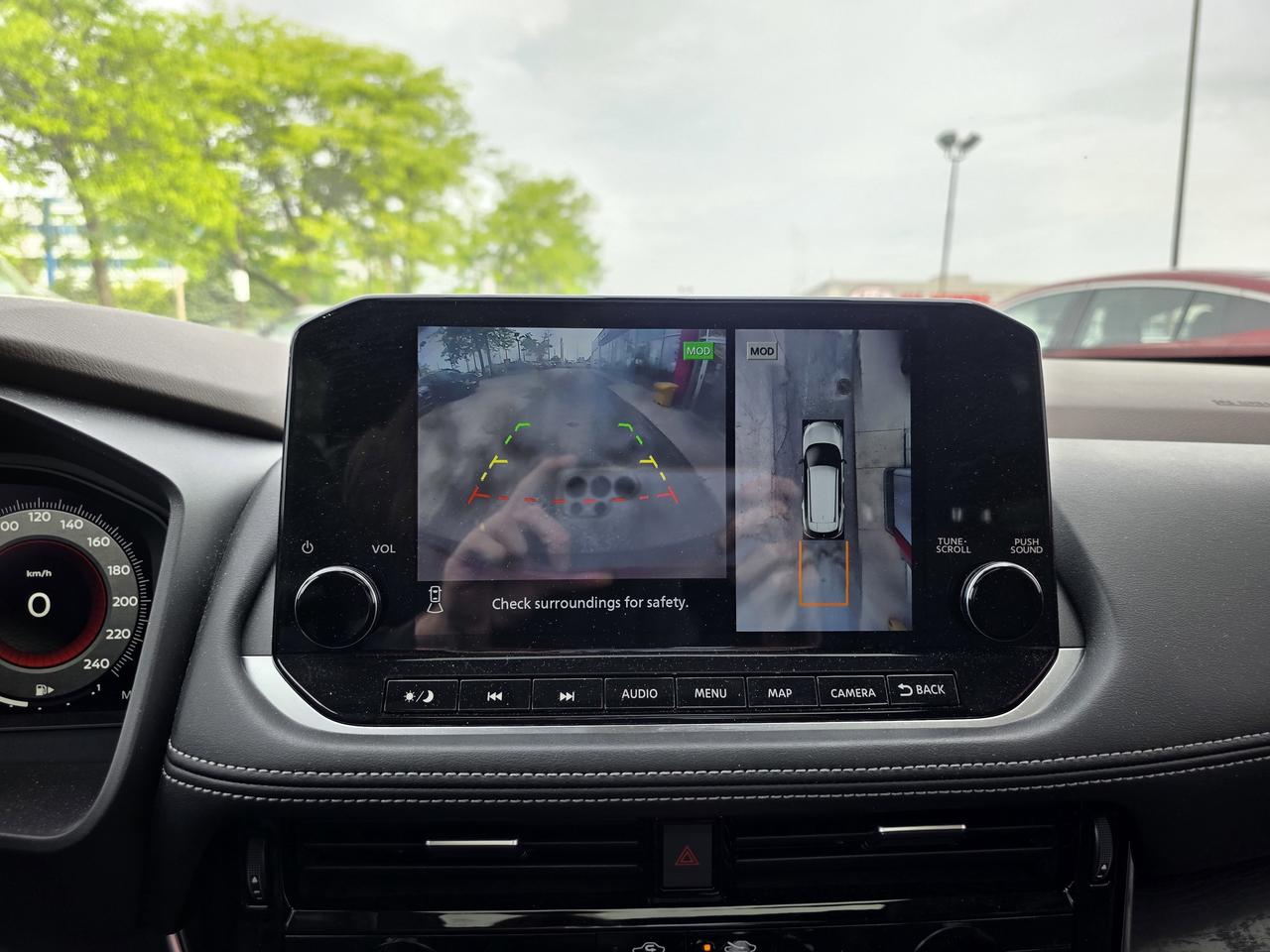 2022 Nissan Rogue Platinum | 360 VIEW | Pedestrian Detection | Pro-Pilot | Photo
