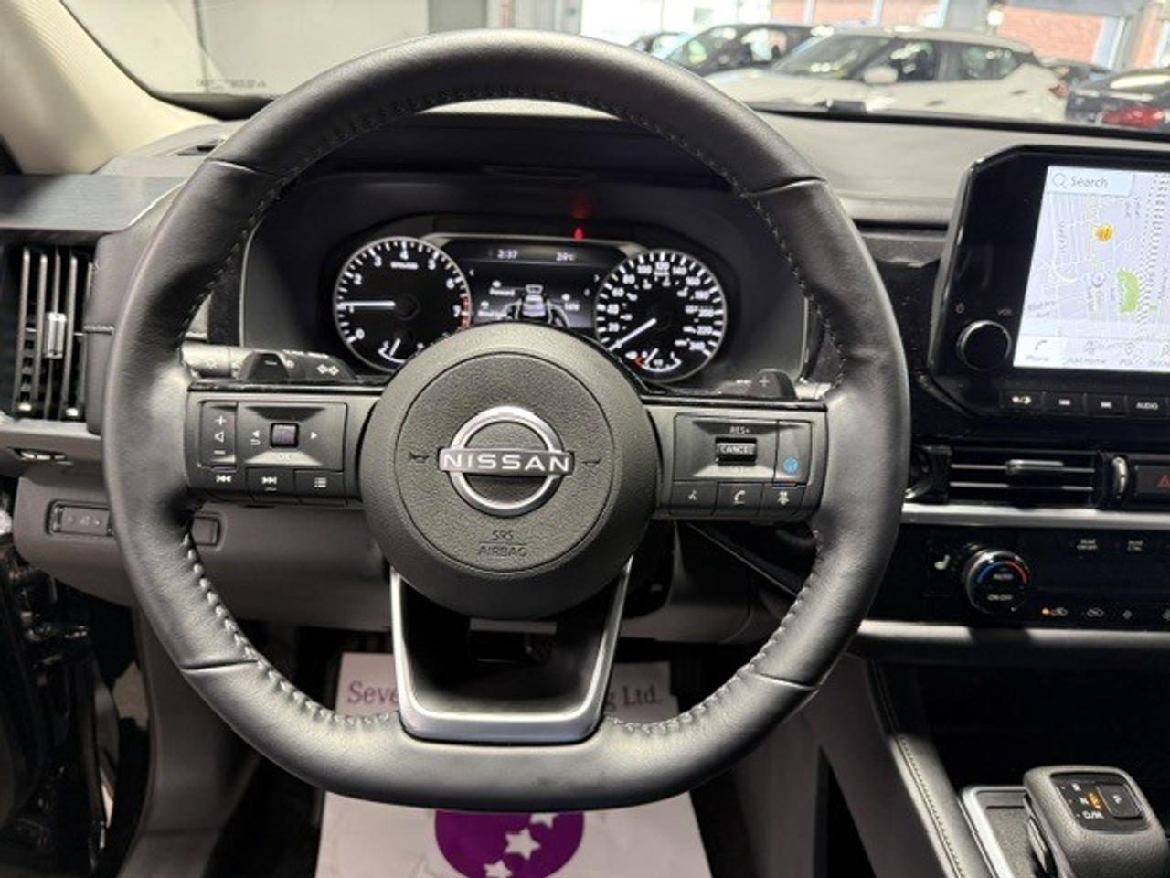 2025 Nissan Pathfinder SL 4dr 4x4 Photo