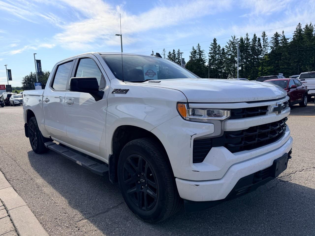2023 Chevrolet Silverado 1500 Crew Cab Short Box 4-Wheel Drive RST Photo