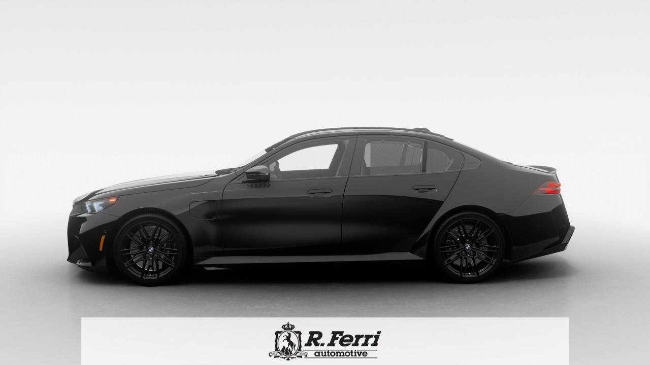 2027 BMW M5 Base 4dr All-Wheel Drive Sedan Photo
