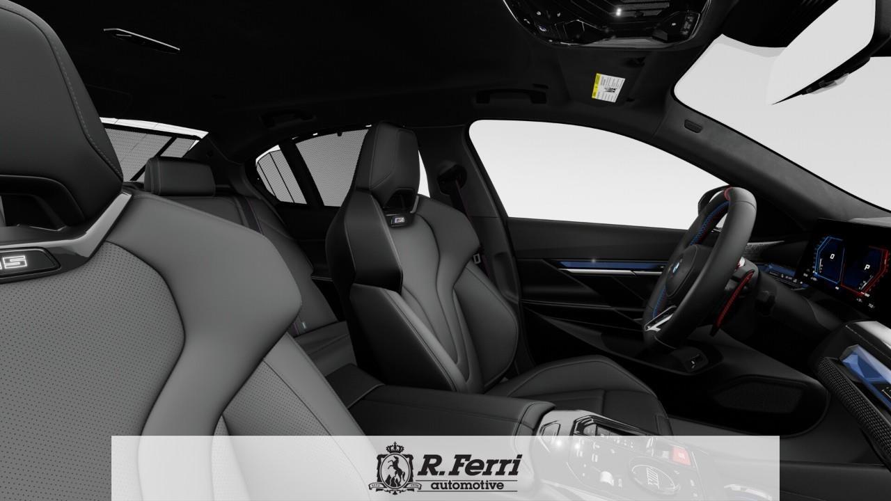 2027 BMW M5 Base 4dr All-Wheel Drive Sedan Photo