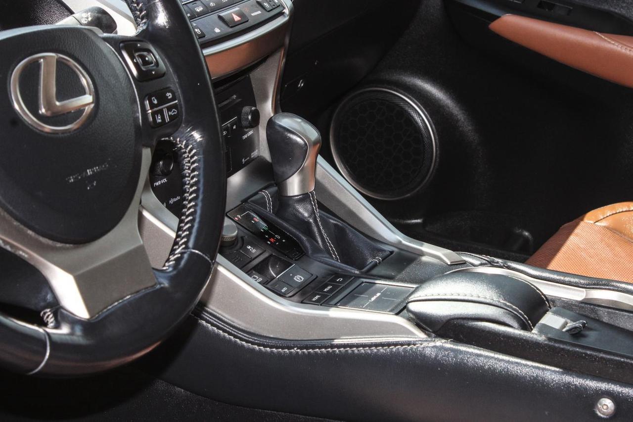 2016 Lexus NX 200t LTD  Gps DriveModes Sunroof BkpCam HtdSeats Coolin Photo