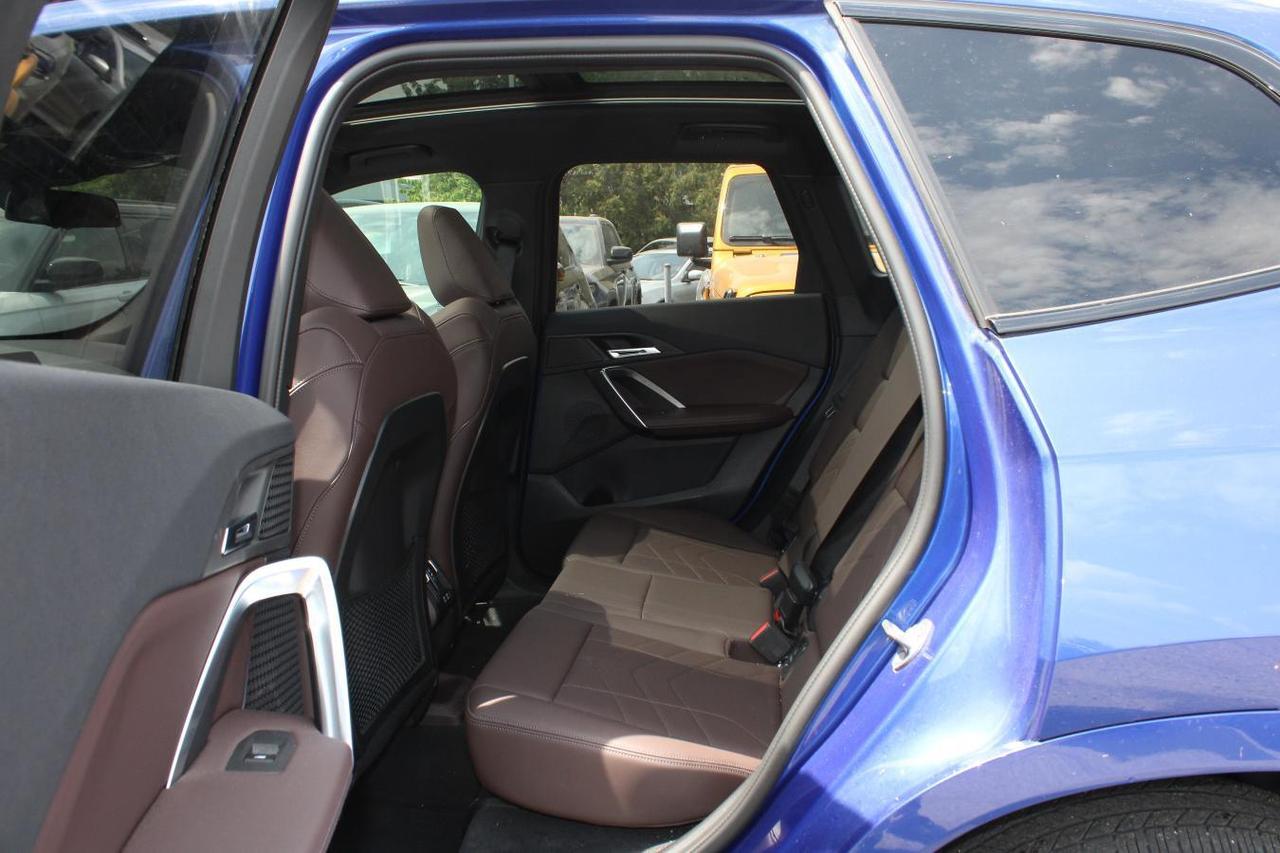 2023 BMW X1 Spot  Gps Moonroof BkpCam HtdSeats ParkingSensors Photo