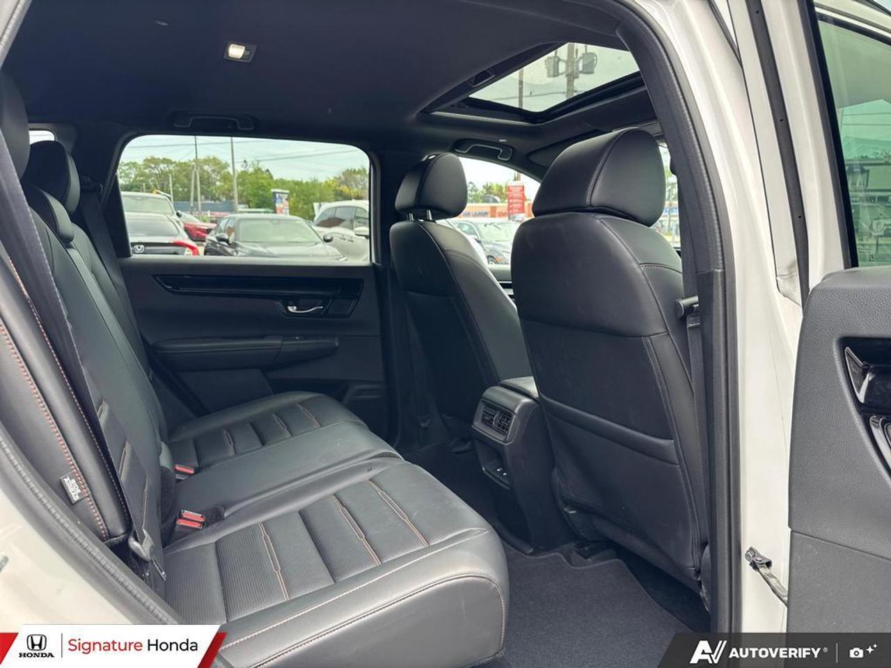 2024 Honda CR-V Hybrid Touring Photo