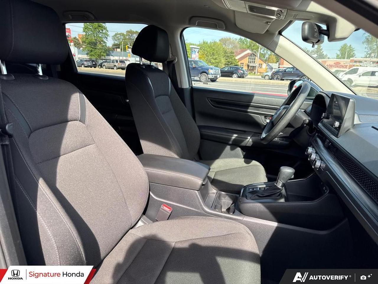 2023 Honda CR-V LX Photo