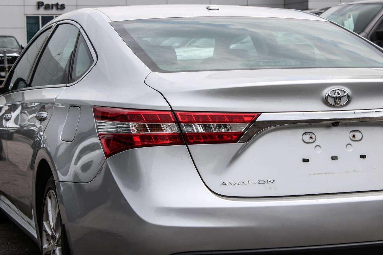2014 Toyota Avalon LTD Photo