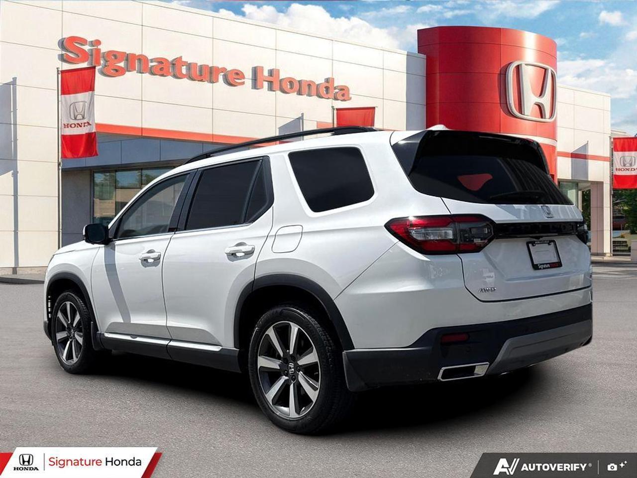 2023 Honda Pilot Touring Photo