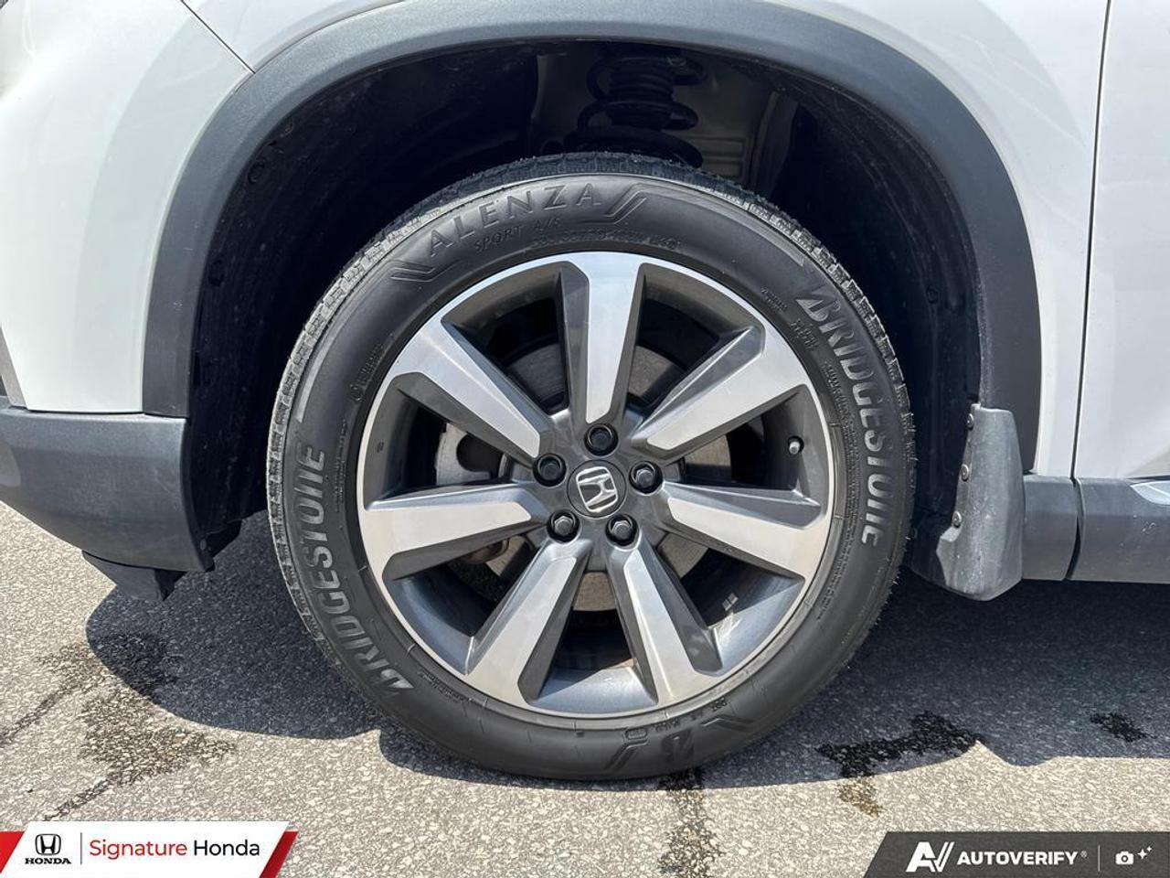 2023 Honda Pilot Touring Photo