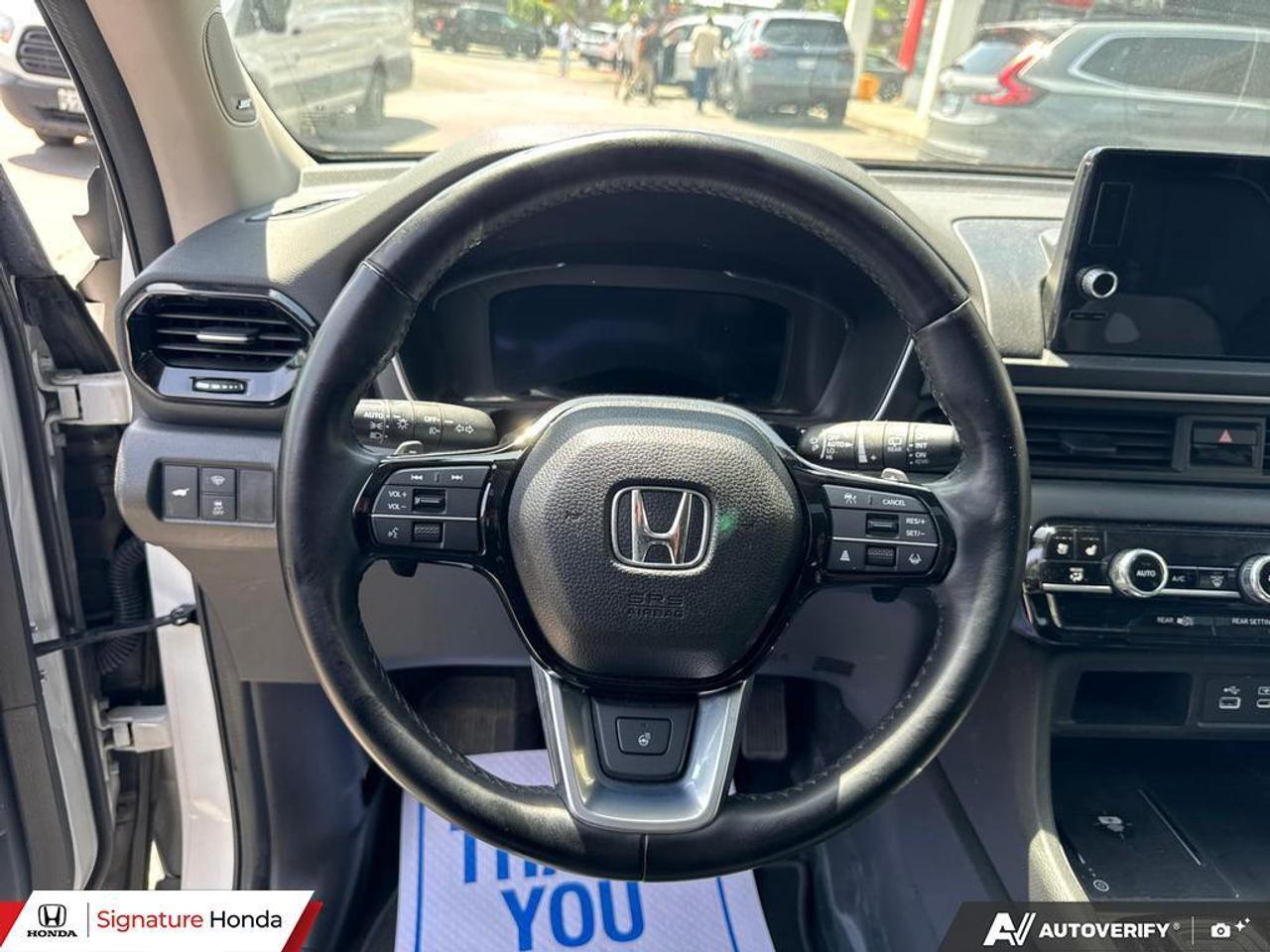 2023 Honda Pilot Touring Photo
