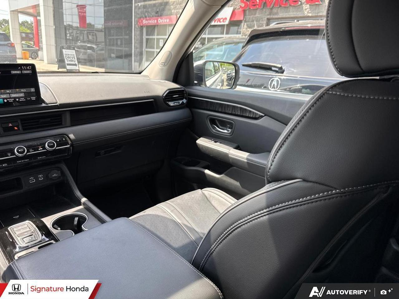 2023 Honda Pilot Touring Photo