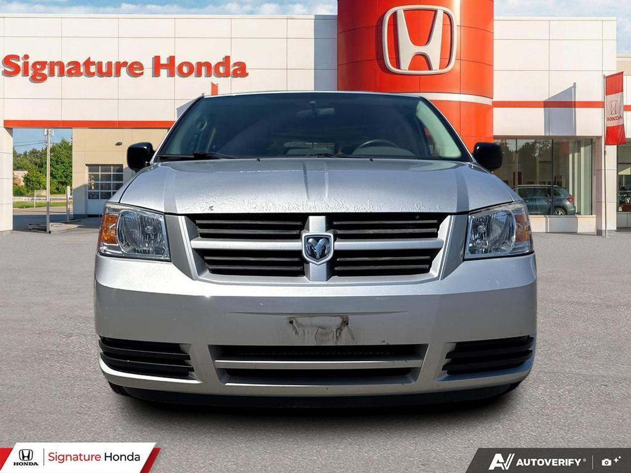 2009 Dodge Grand Caravan SE Photo