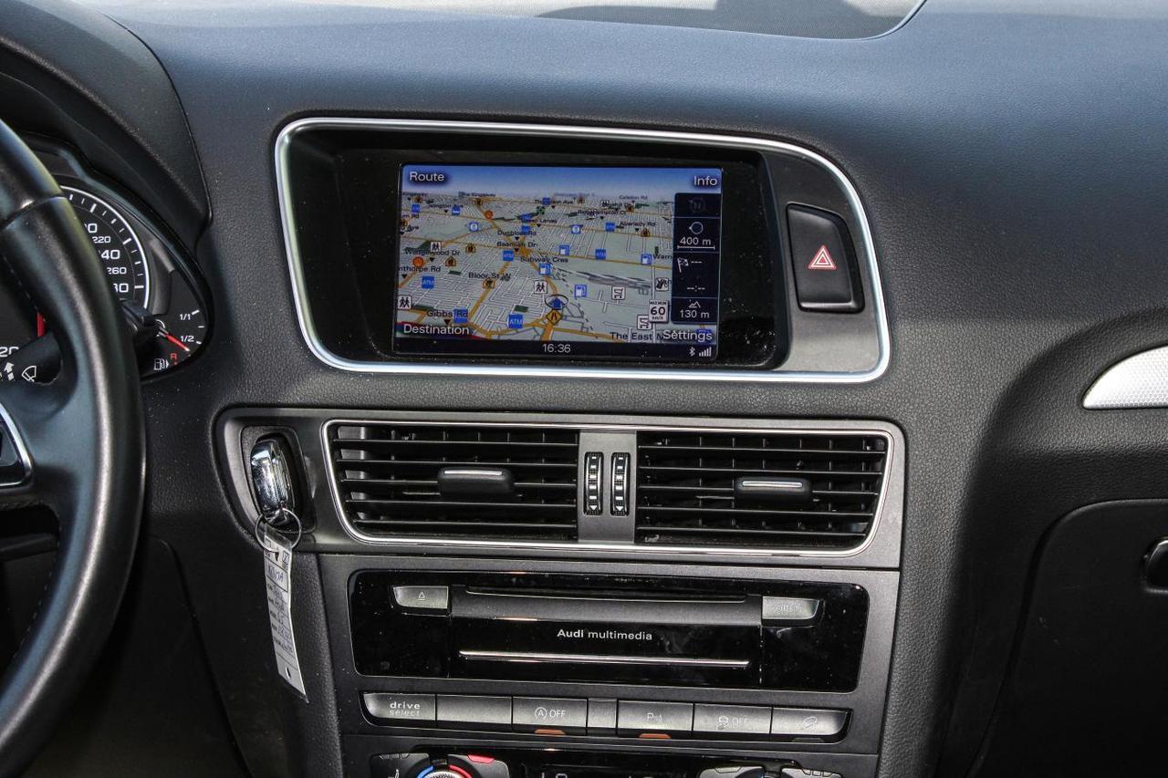 2015 Audi Q5 Plus  Gps Moonroof BkpCam DriveModes ParkingSensor Photo