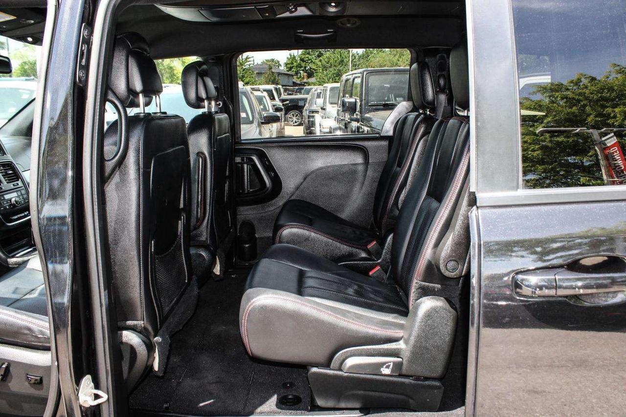 2017 Dodge Grand Caravan GT  DvDplayer Gps BkpCam EcoMode HtdSeats Photo