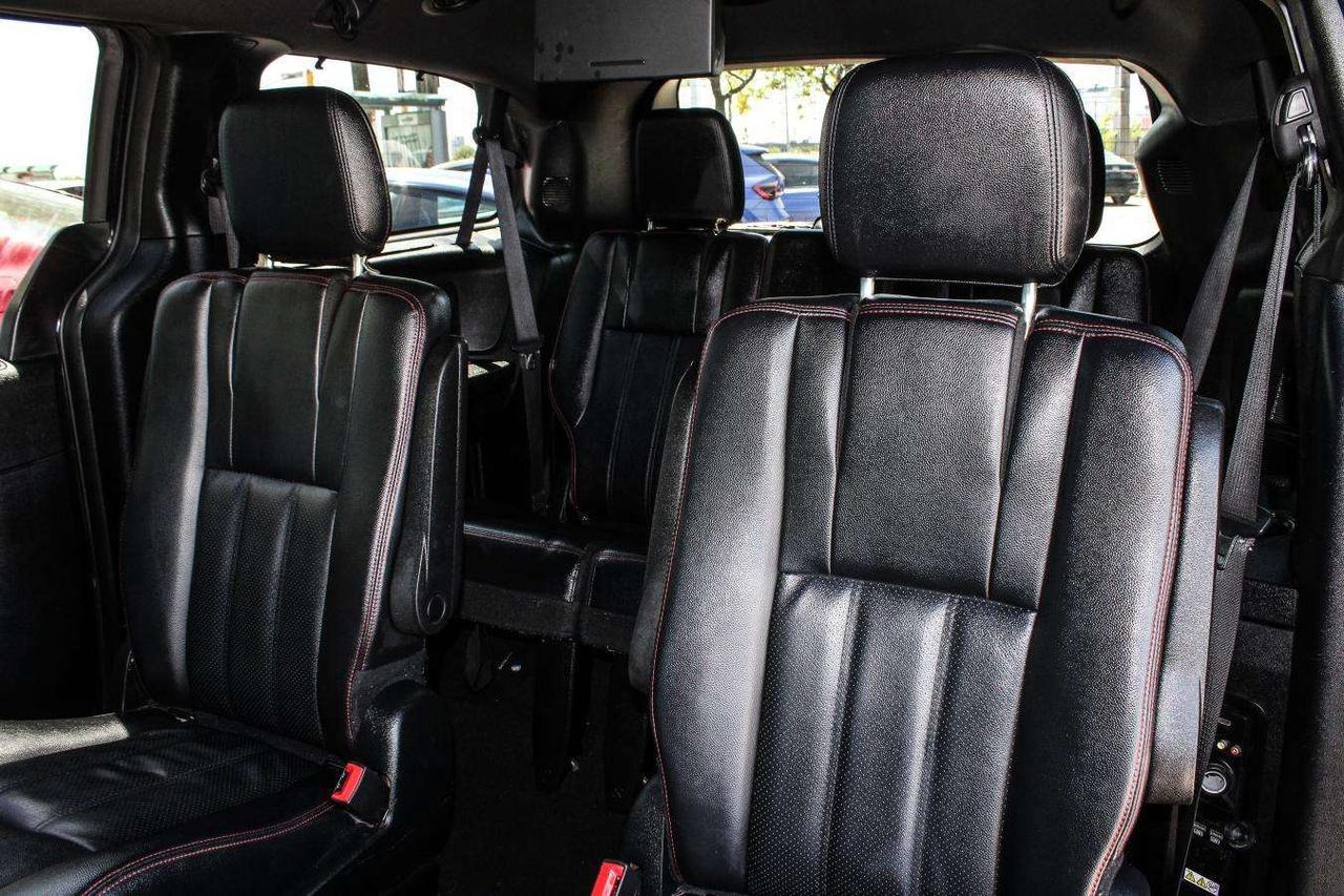 2017 Dodge Grand Caravan GT  DvDplayer Gps BkpCam EcoMode HtdSeats Photo