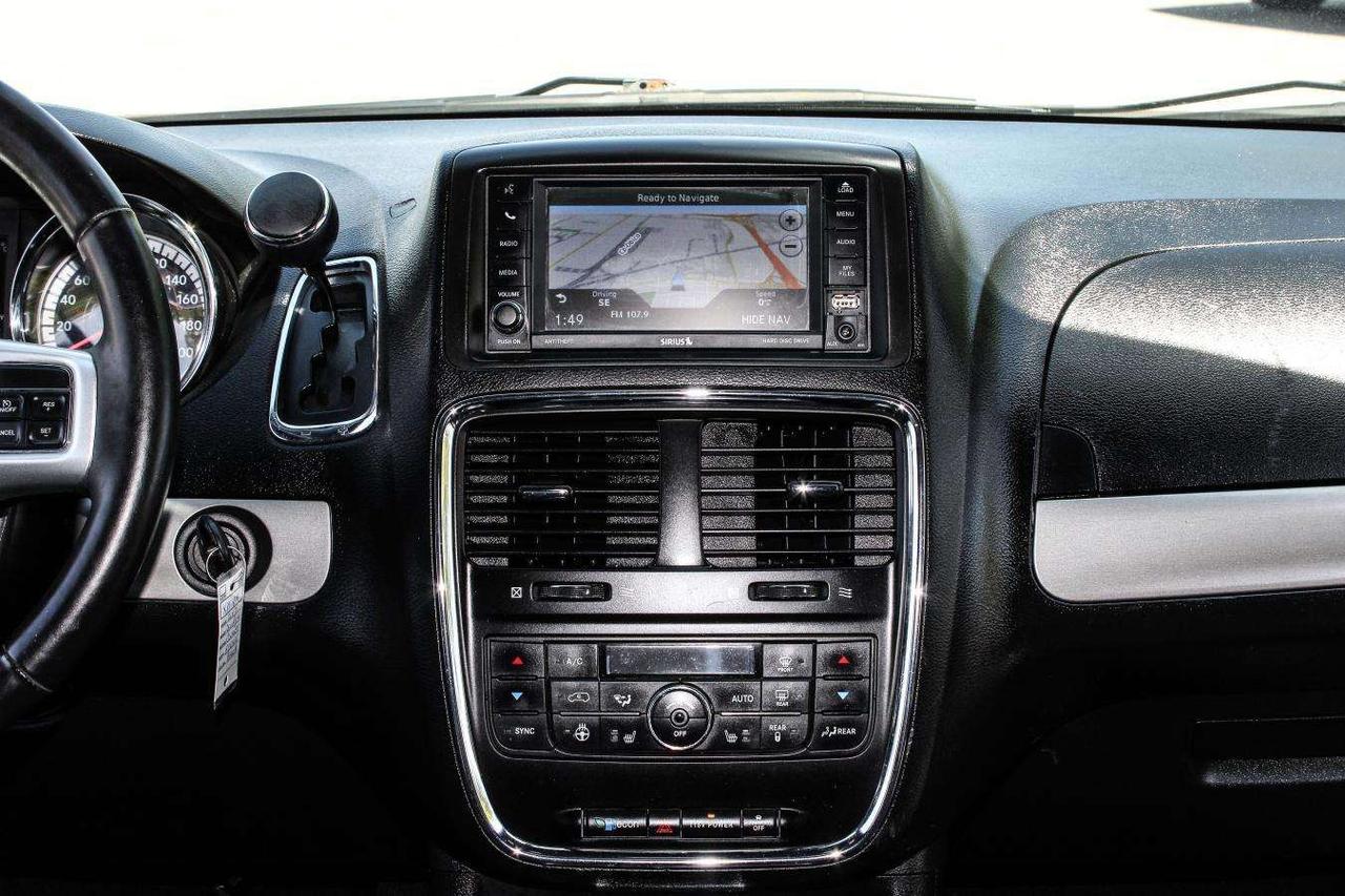 2017 Dodge Grand Caravan GT  DvDplayer Gps BkpCam EcoMode HtdSeats Photo