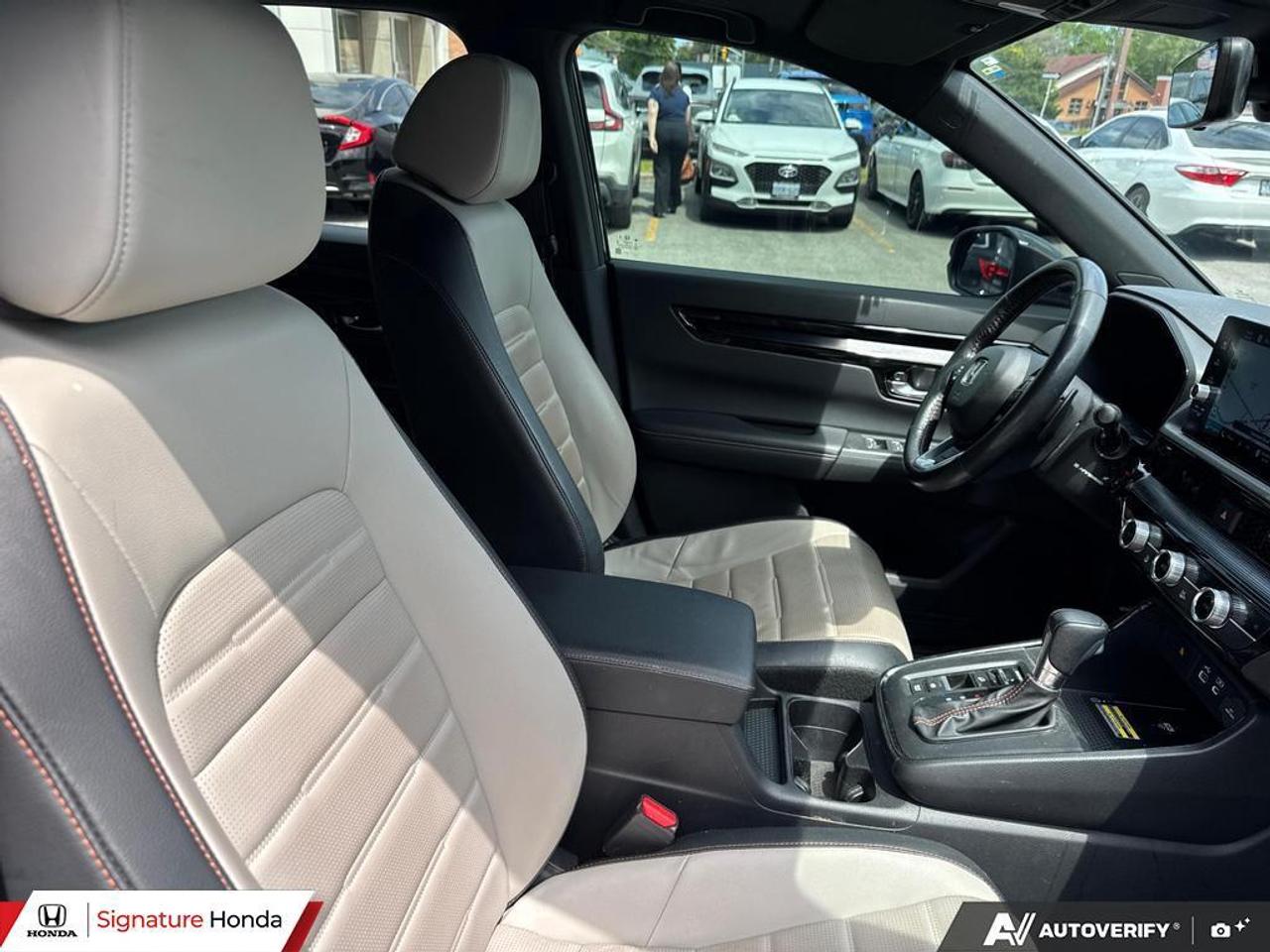 2024 Honda CR-V Hybrid Touring Photo